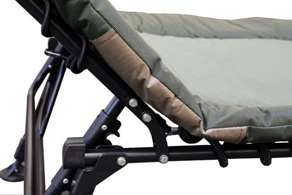 PRO-ZONE Advantage 3-Leg Bedchair